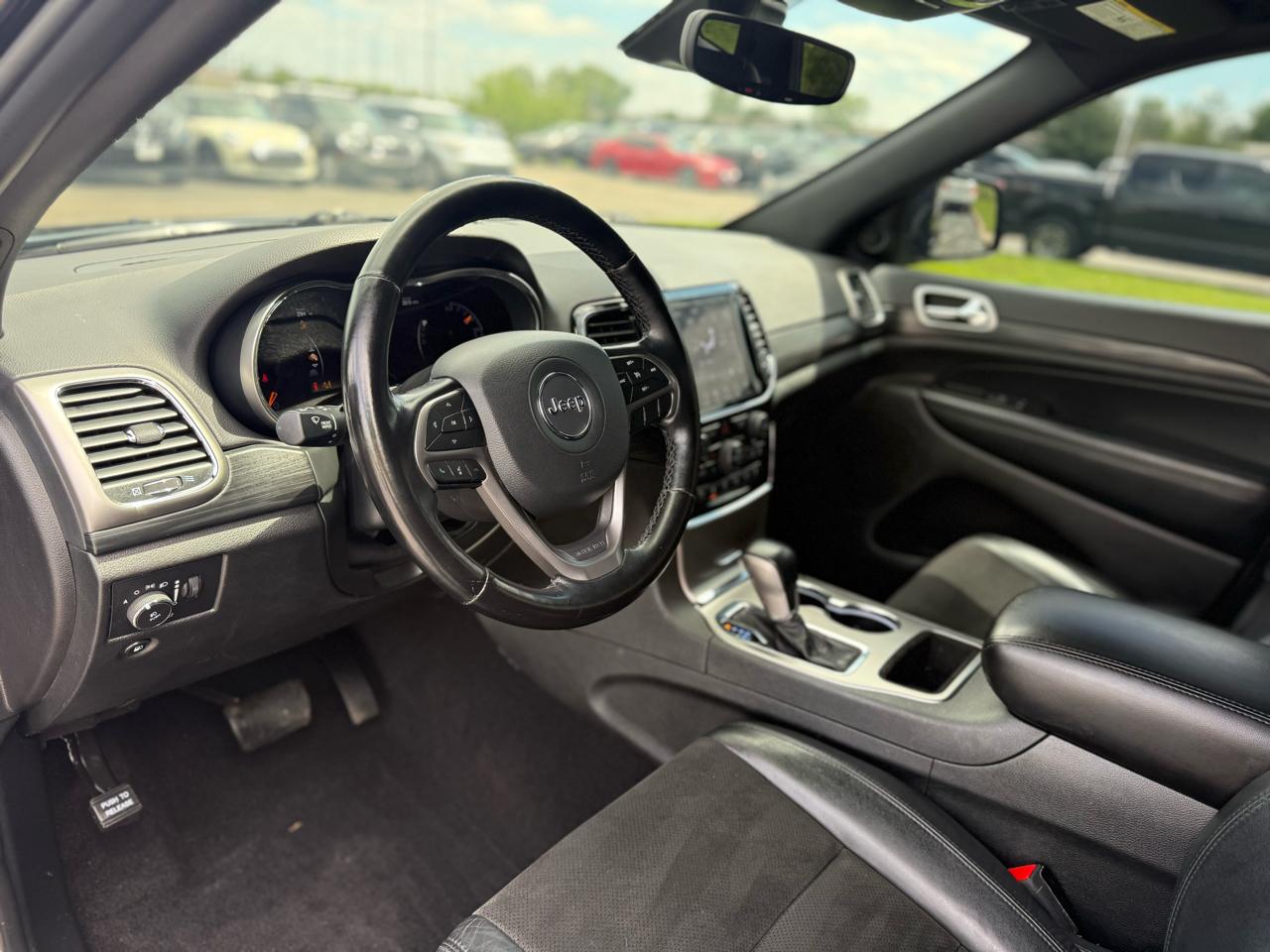 Jeep Grand Cherokee Laredo E 4WD 2021