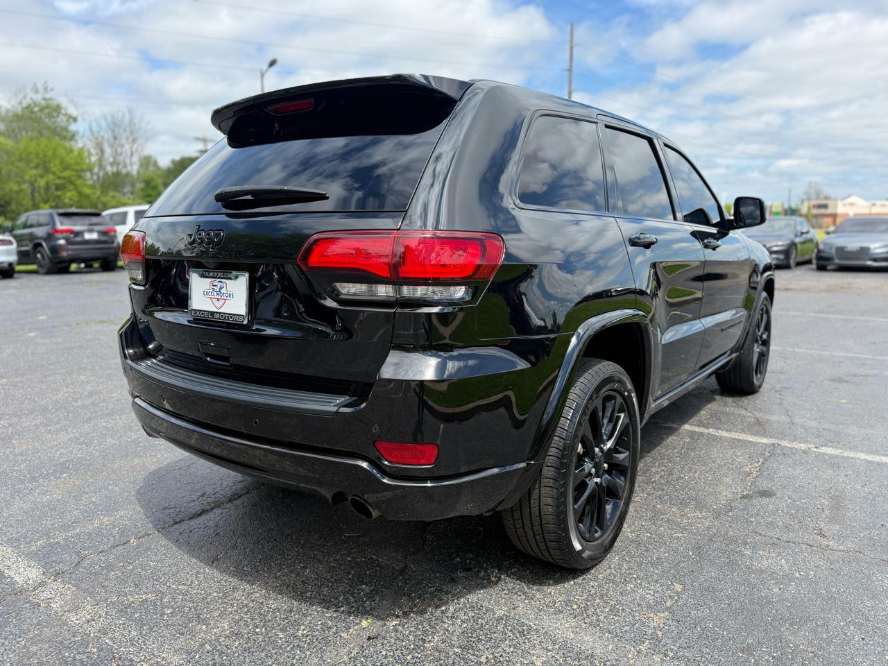 Jeep Grand Cherokee Laredo E 4WD 2021