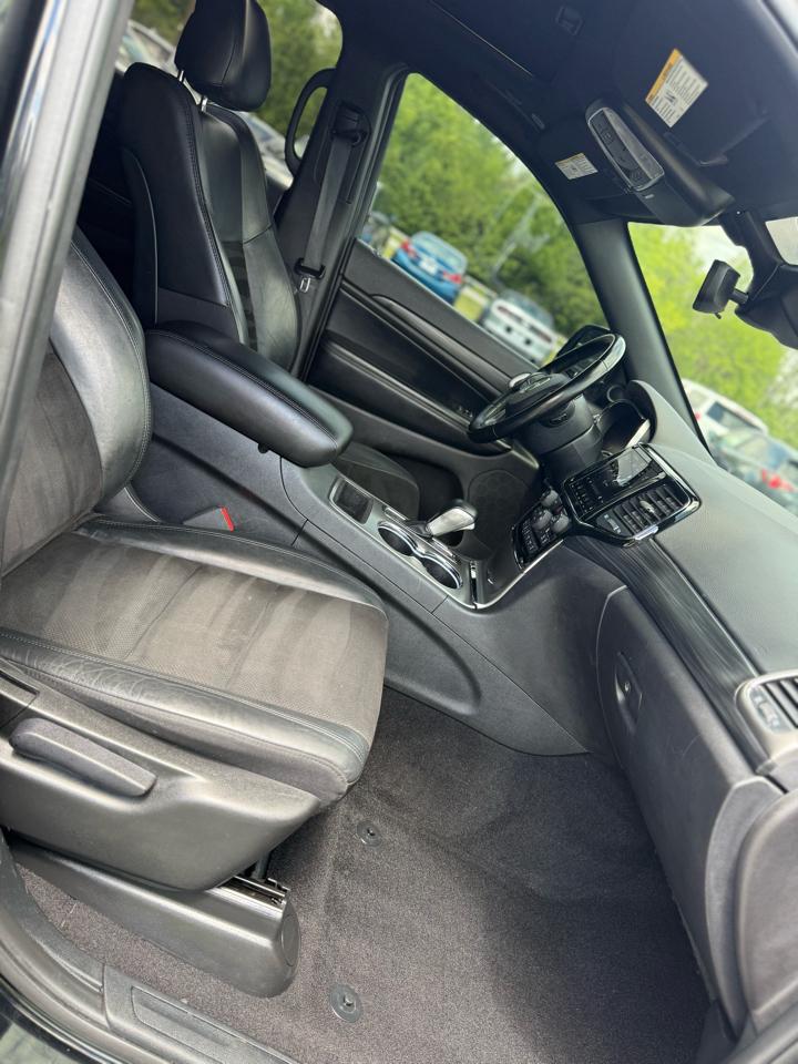 Jeep Grand Cherokee Laredo E 4WD 2021