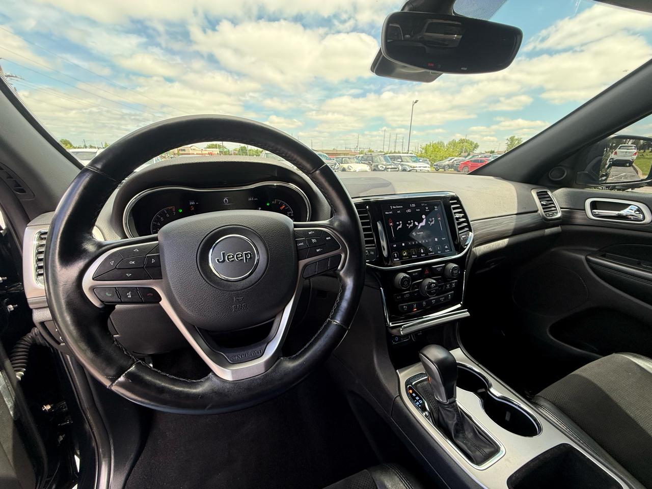 Jeep Grand Cherokee Laredo E 4WD 2021