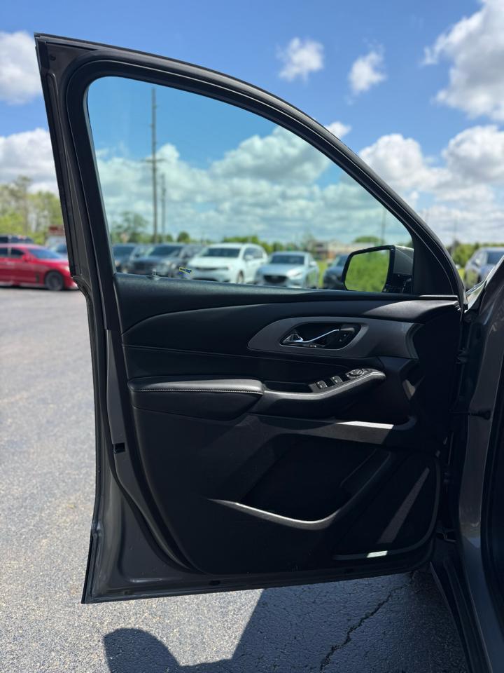 Chevrolet Traverse LT Cloth FWD 2018