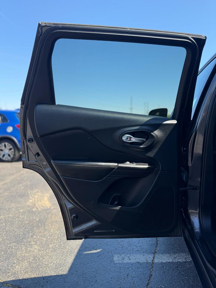 Jeep Cherokee Latitude 4WD 2014