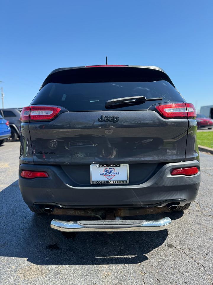 Jeep Cherokee Latitude 4WD 2014