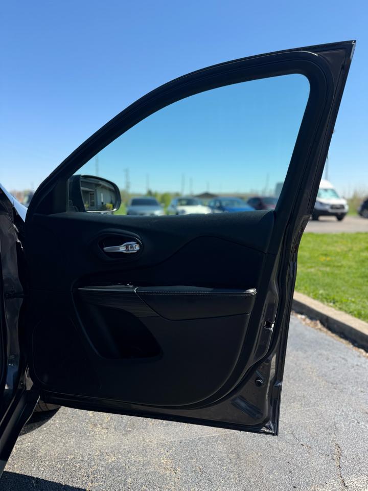 Jeep Cherokee Latitude 4WD 2014