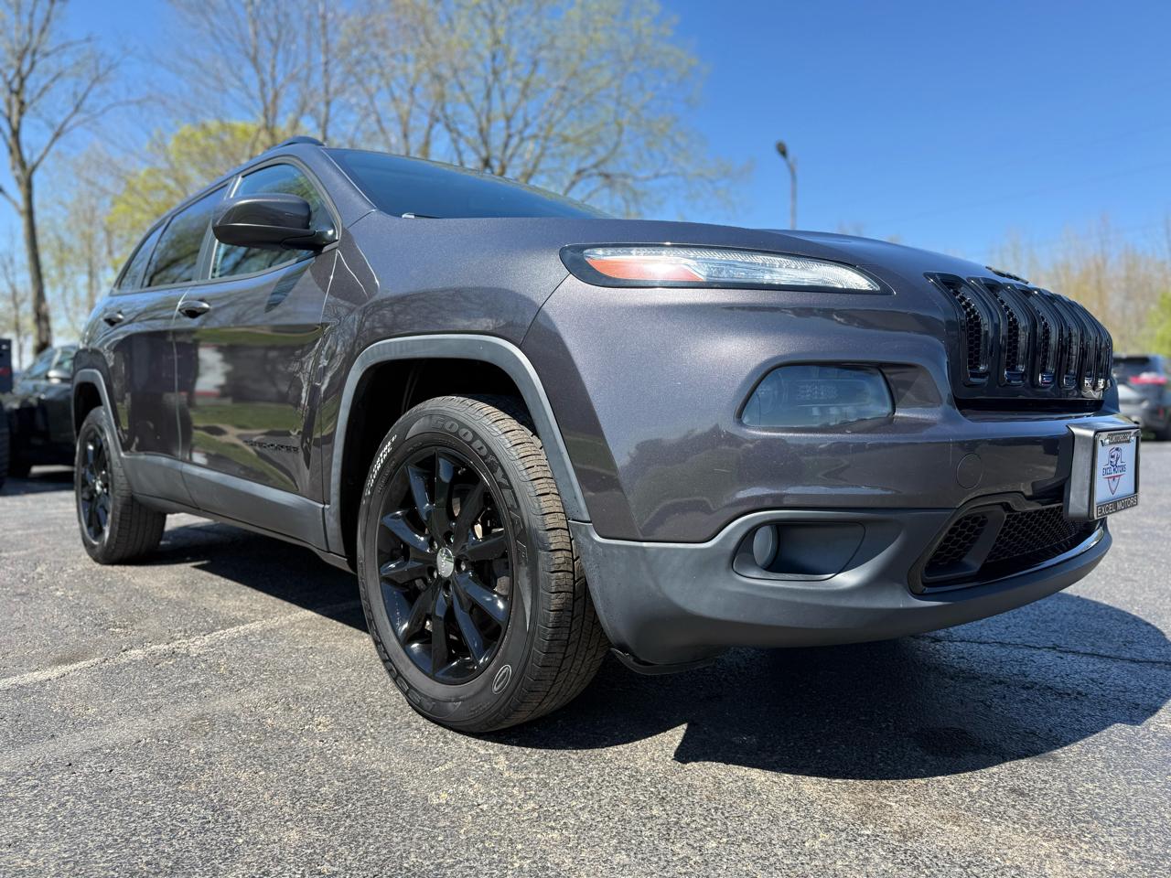 Jeep Cherokee Latitude 4WD 2014