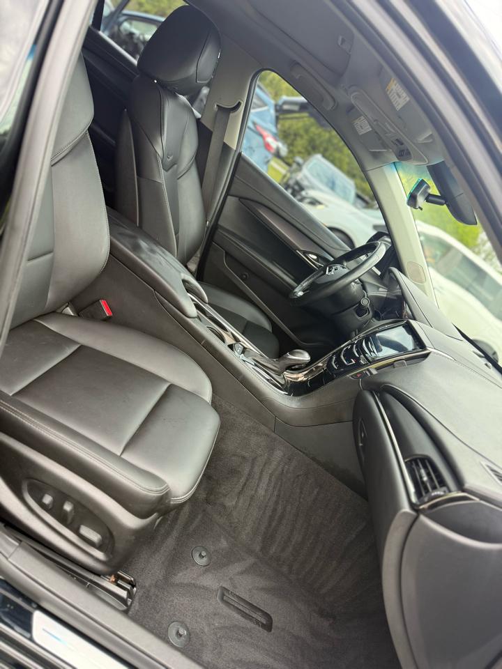 Cadillac ATS 2.0L Standard AWD 2017