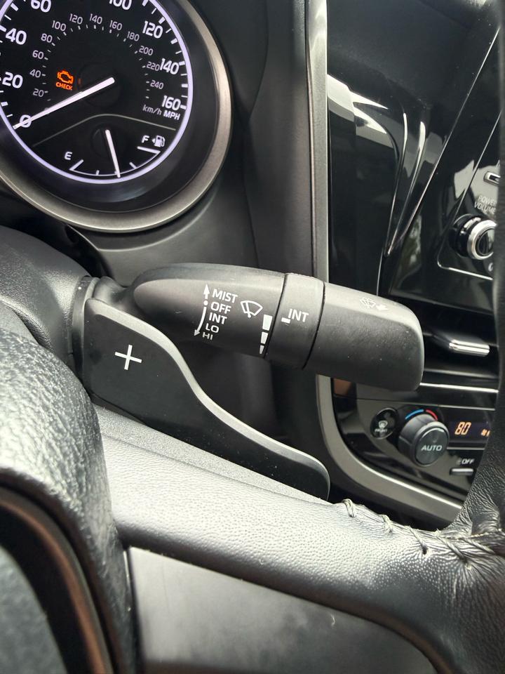 Toyota Camry SE 2022