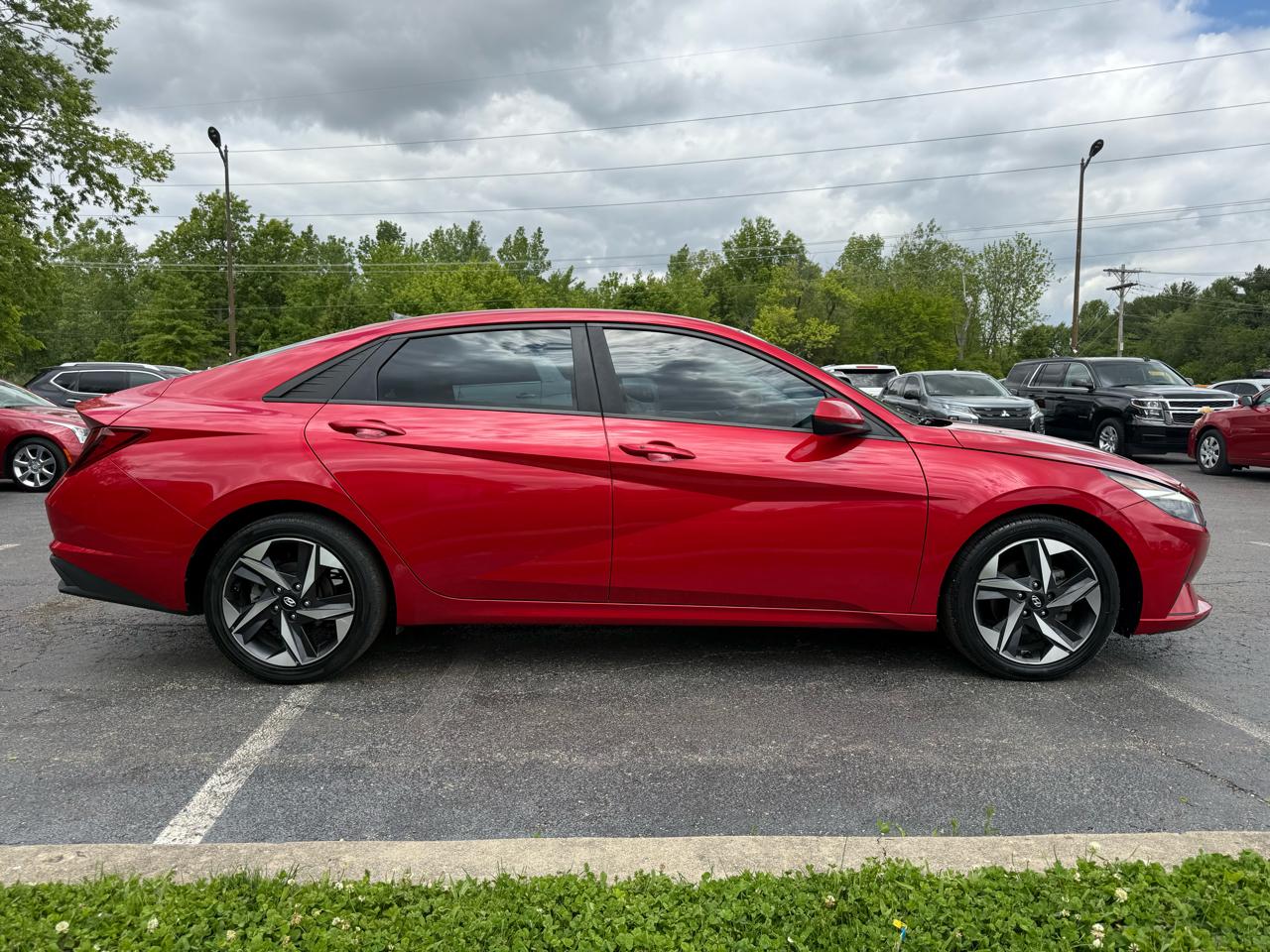Hyundai Elantra SEL 2023