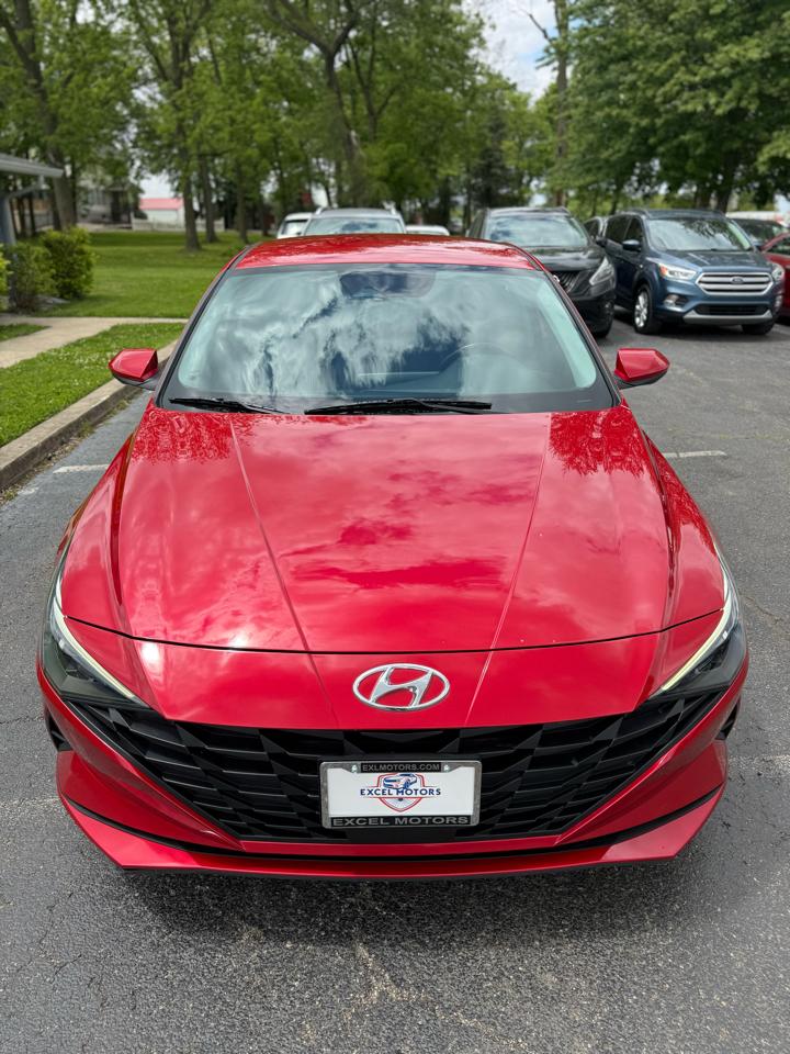 Hyundai Elantra SEL 2023