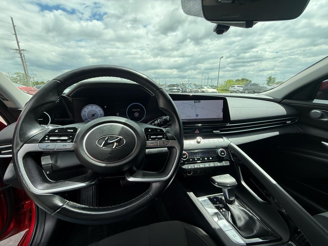 Hyundai Elantra SEL 2023
