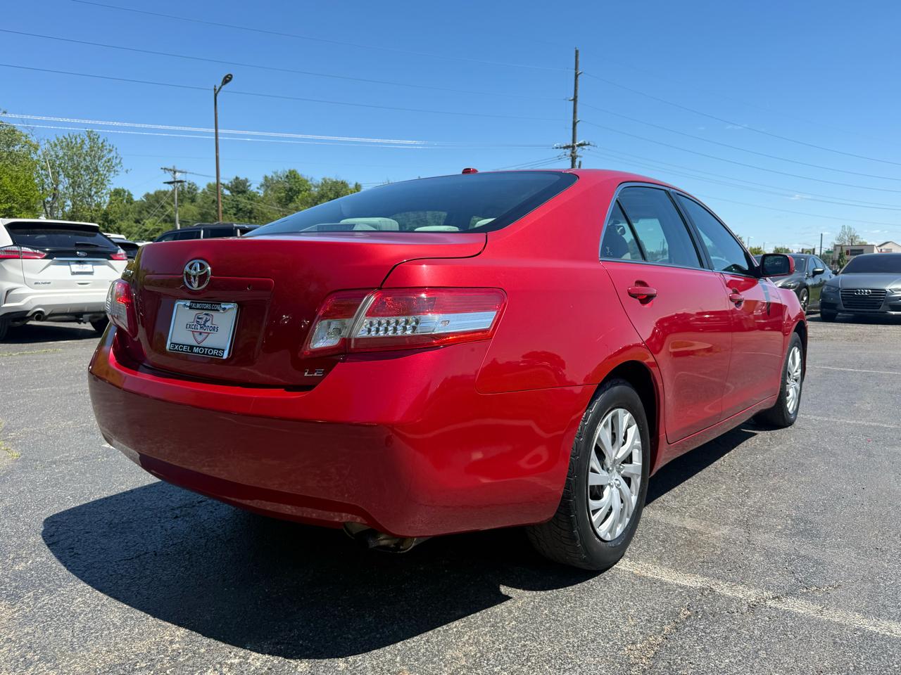 Toyota Camry Base 6-Spd AT 2011