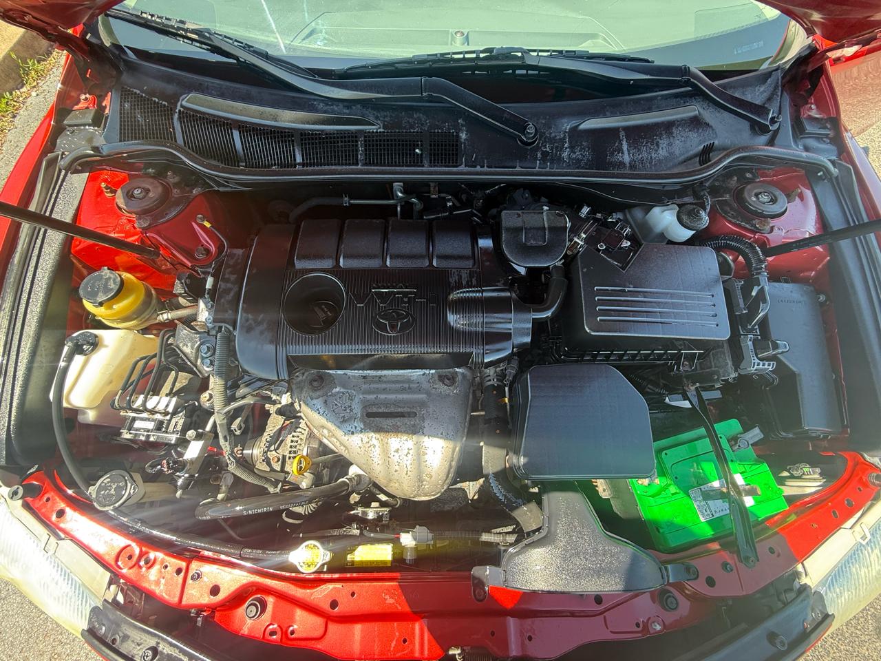 Toyota Camry Base 6-Spd AT 2011
