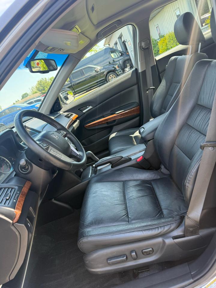Honda Accord EX-L Sedan AT 2011