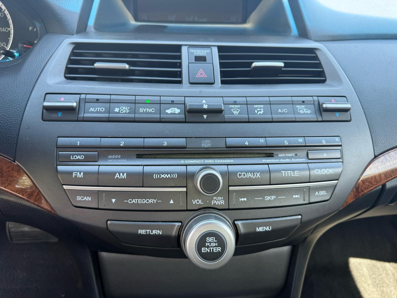 Honda Accord EX-L Sedan AT 2011