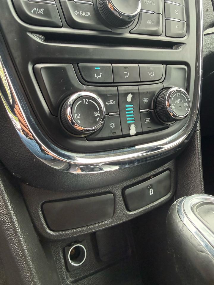 Buick Encore Convenience FWD 2014