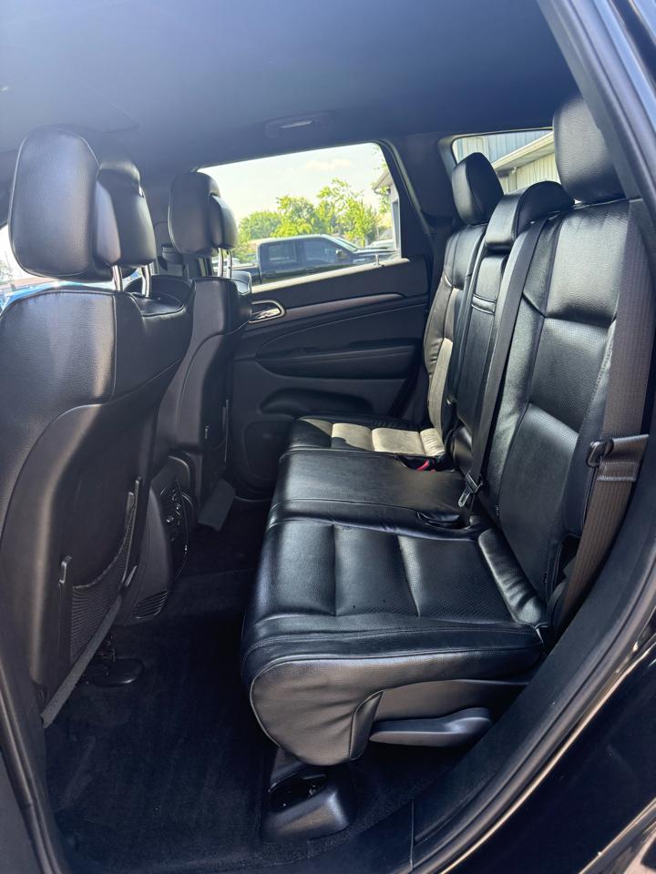 Jeep Grand Cherokee Laredo 4WD 2015