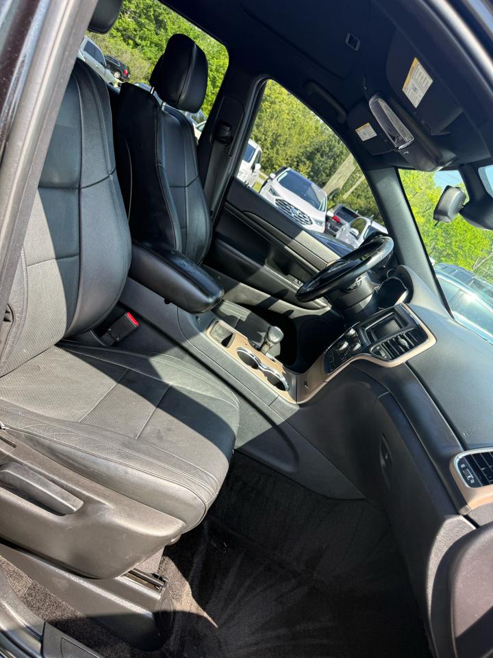 Jeep Grand Cherokee Laredo 4WD 2015