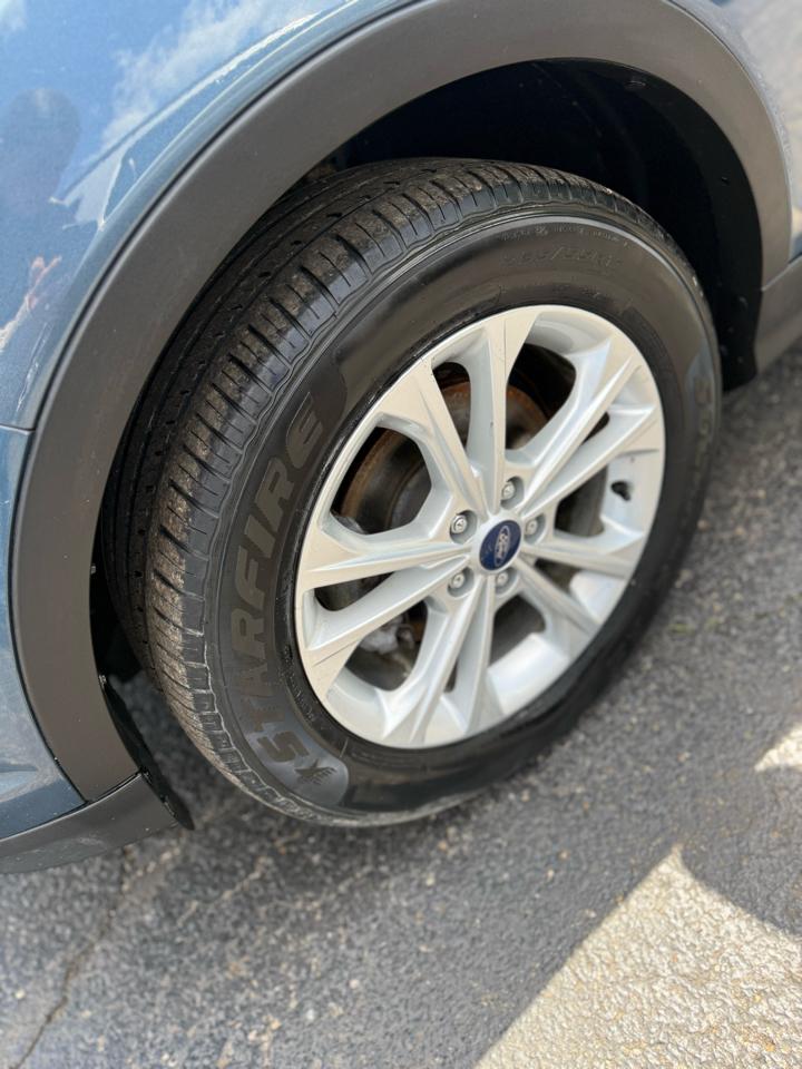 Ford Escape SEL FWD 2018