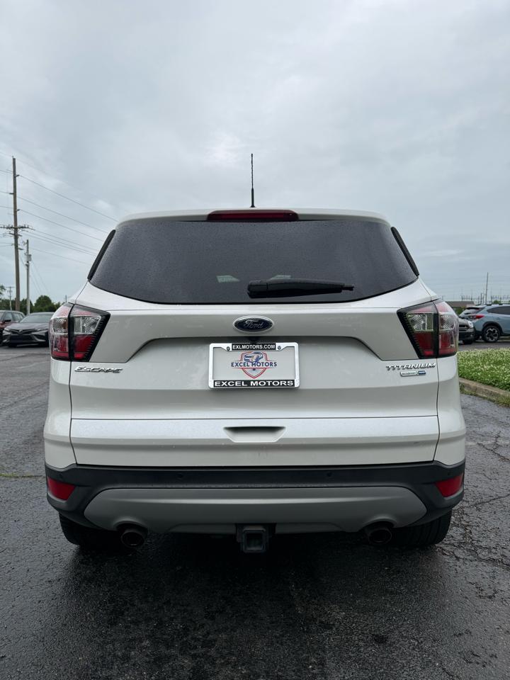 Ford Escape Titanium 4WD 2017