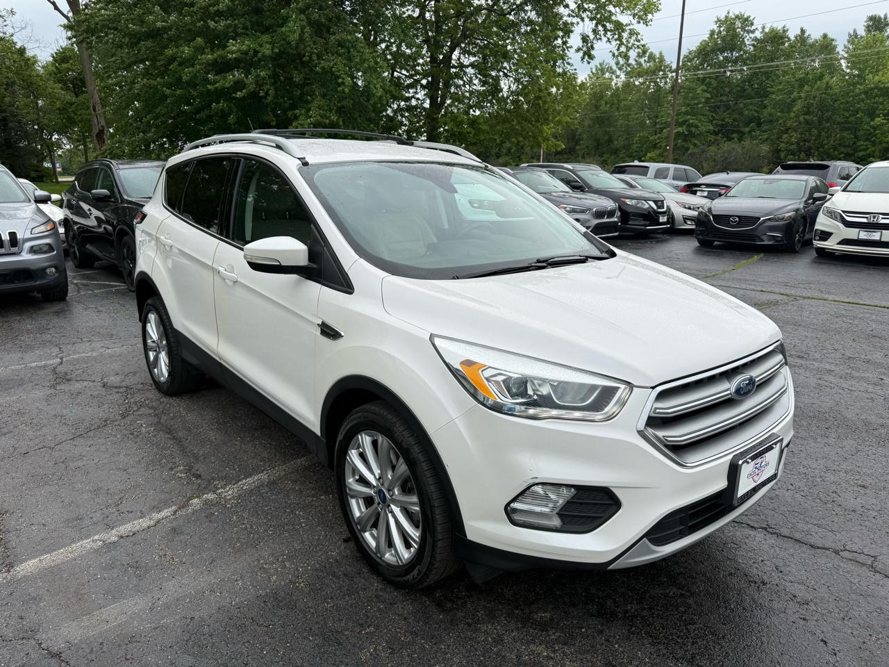 Ford Escape Titanium 4WD 2017