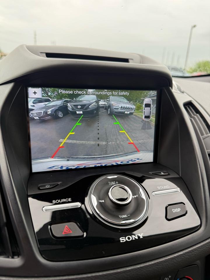 Ford Escape Titanium 4WD 2017