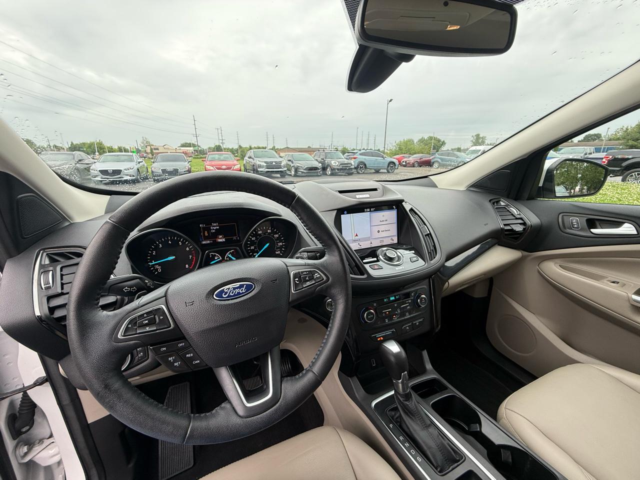 Ford Escape Titanium 4WD 2017