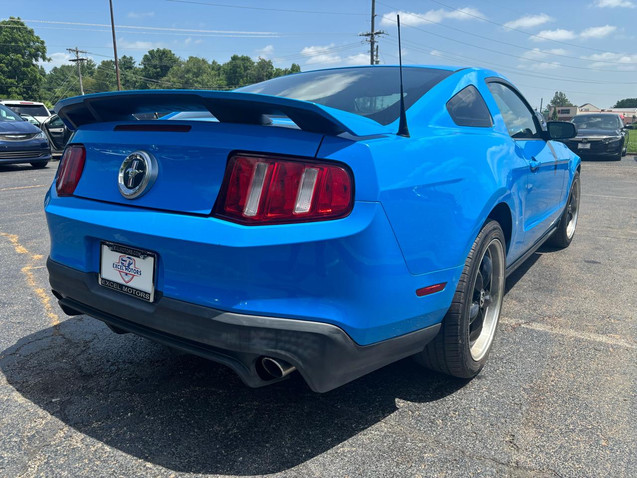Ford Mustang V6 Coupe 2010