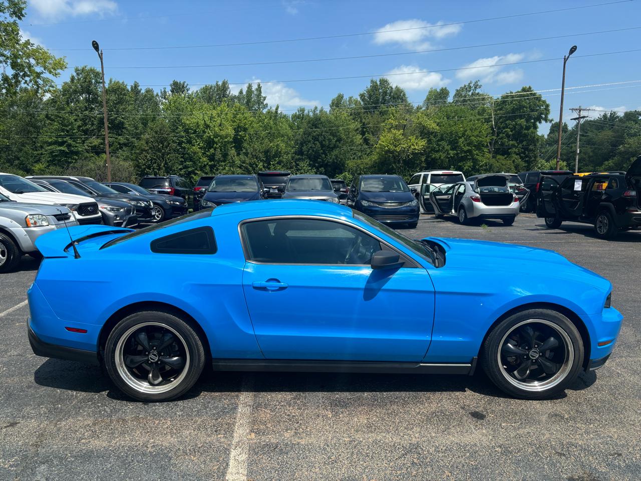 Ford Mustang V6 Coupe 2010