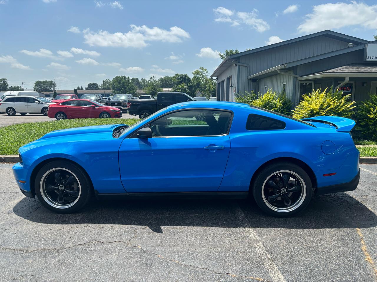 Ford Mustang V6 Coupe 2010