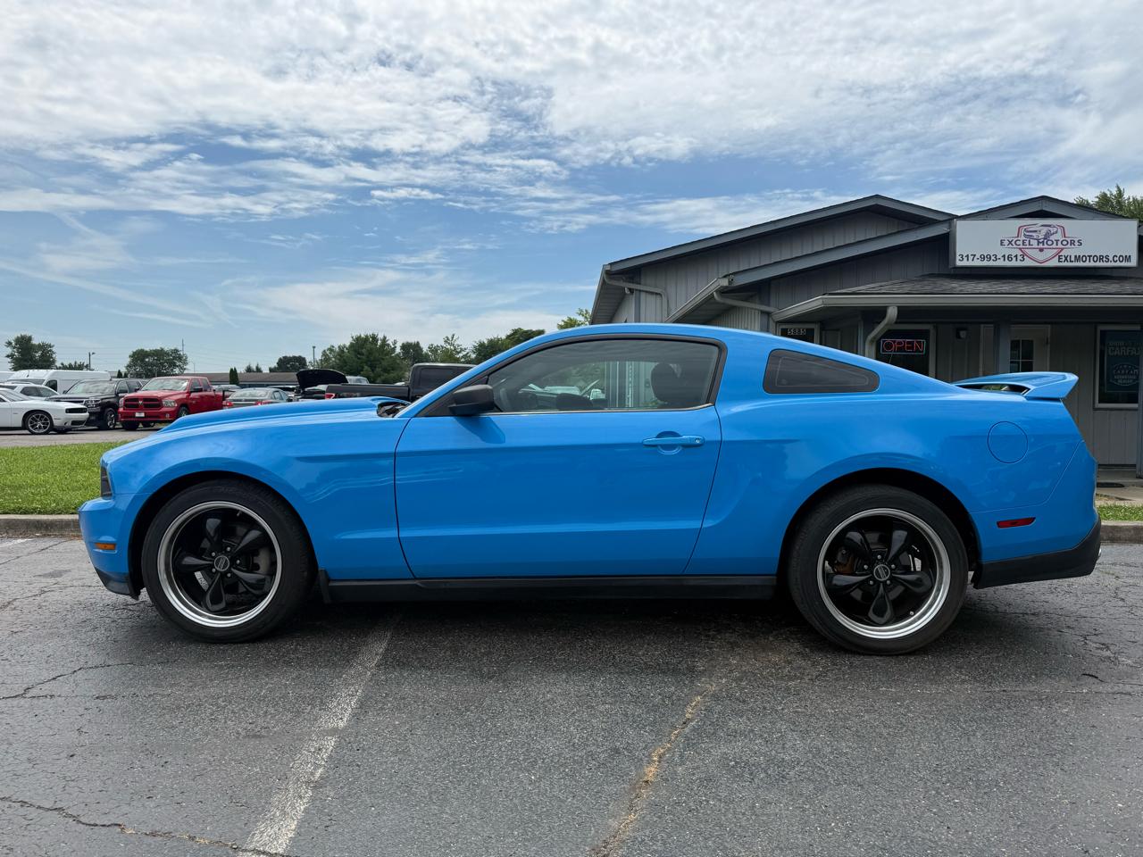 Ford Mustang V6 Coupe 2010