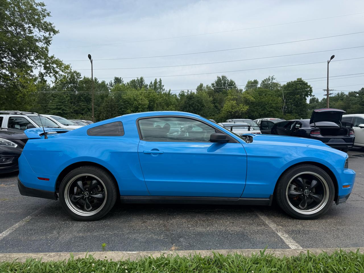 Ford Mustang V6 Coupe 2010