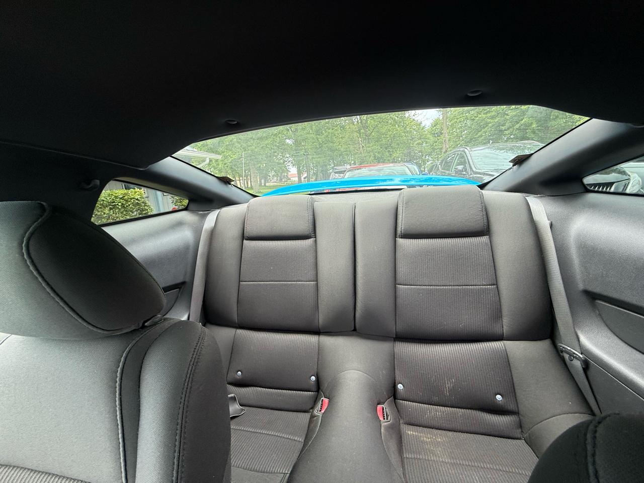 Ford Mustang V6 Coupe 2010