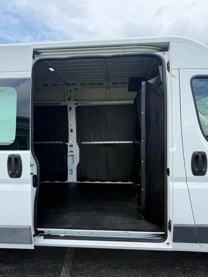 RAM Promaster 3500 High Roof Tradesman 159-in. WB Ext 2014