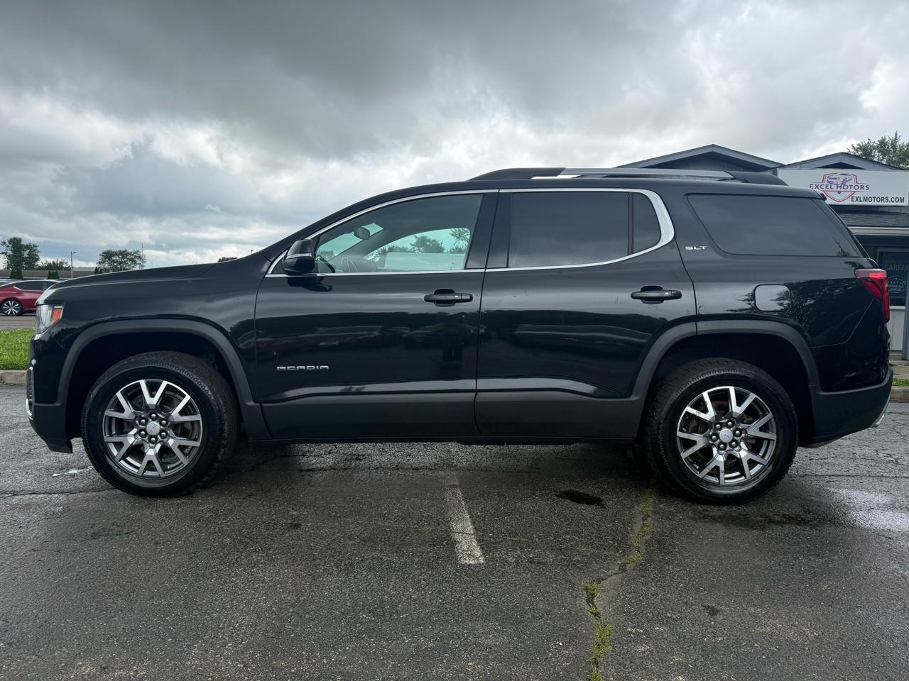 GMC Acadia SLT 2023