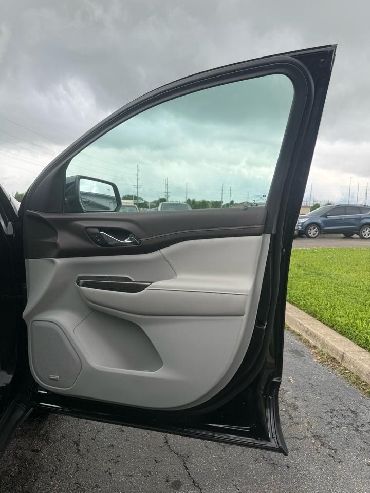 GMC Acadia SLT 2023