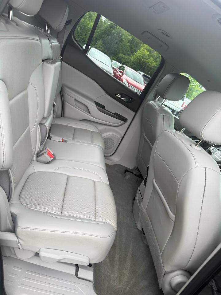 GMC Acadia SLT 2023