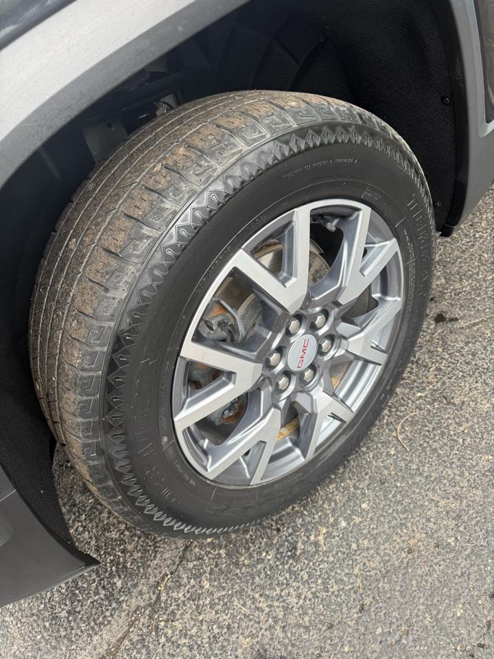 GMC Acadia SLT 2023