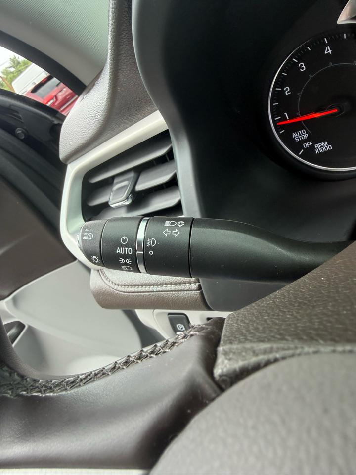 GMC Acadia SLT 2023