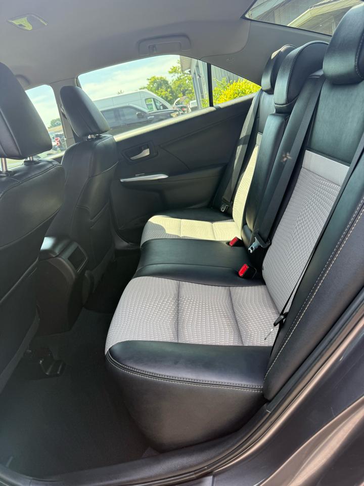 Toyota Camry SE 2013