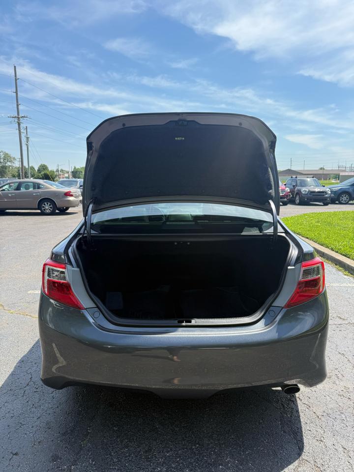 Toyota Camry SE 2013