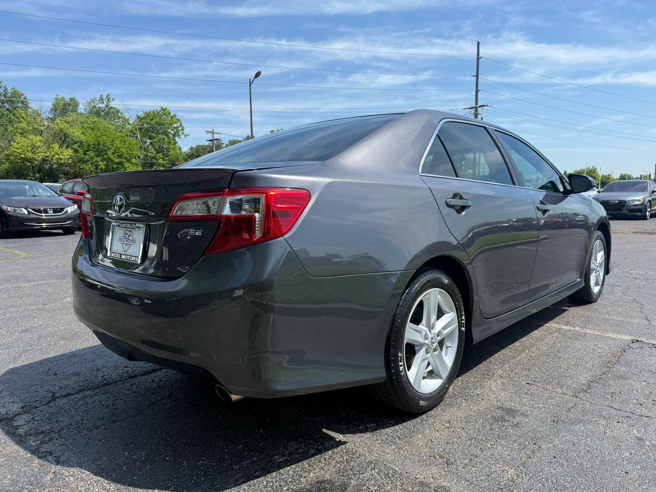 Toyota Camry SE 2013