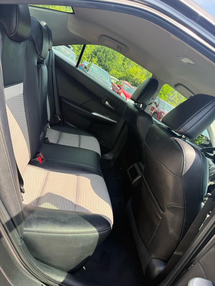 Toyota Camry SE 2013