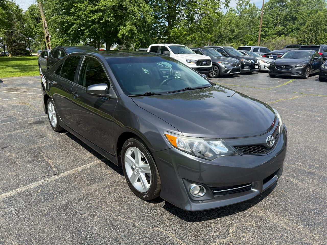 Toyota Camry SE 2013