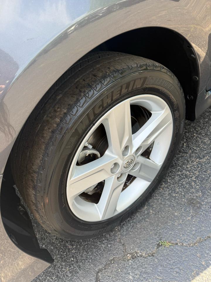 Toyota Camry SE 2013