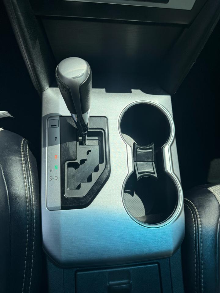 Toyota Camry SE 2013