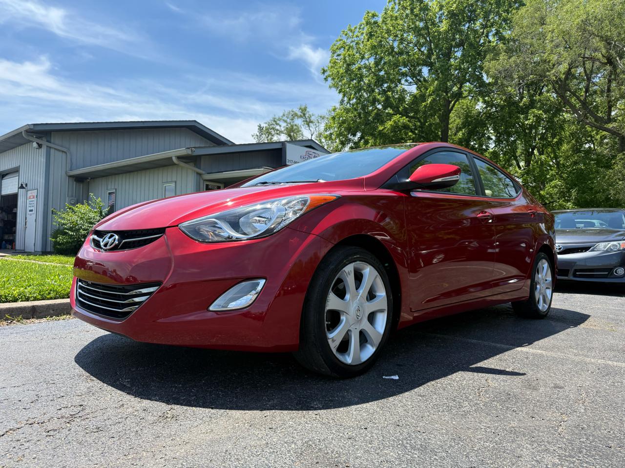 Hyundai Elantra GLS A/T 2011