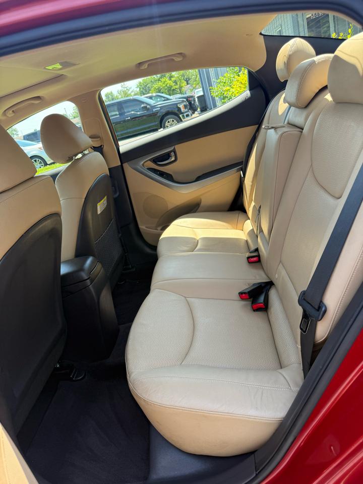 Hyundai Elantra GLS A/T 2011