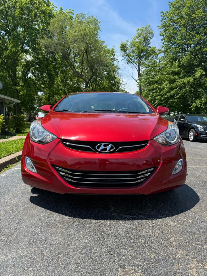 Hyundai Elantra GLS A/T 2011