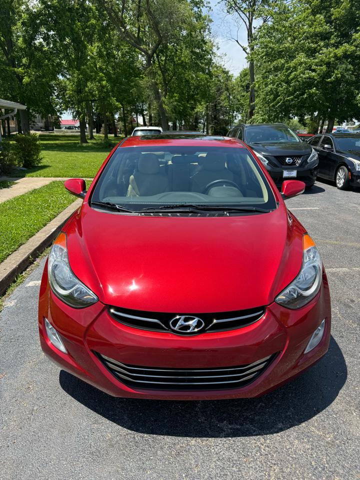 Hyundai Elantra GLS A/T 2011