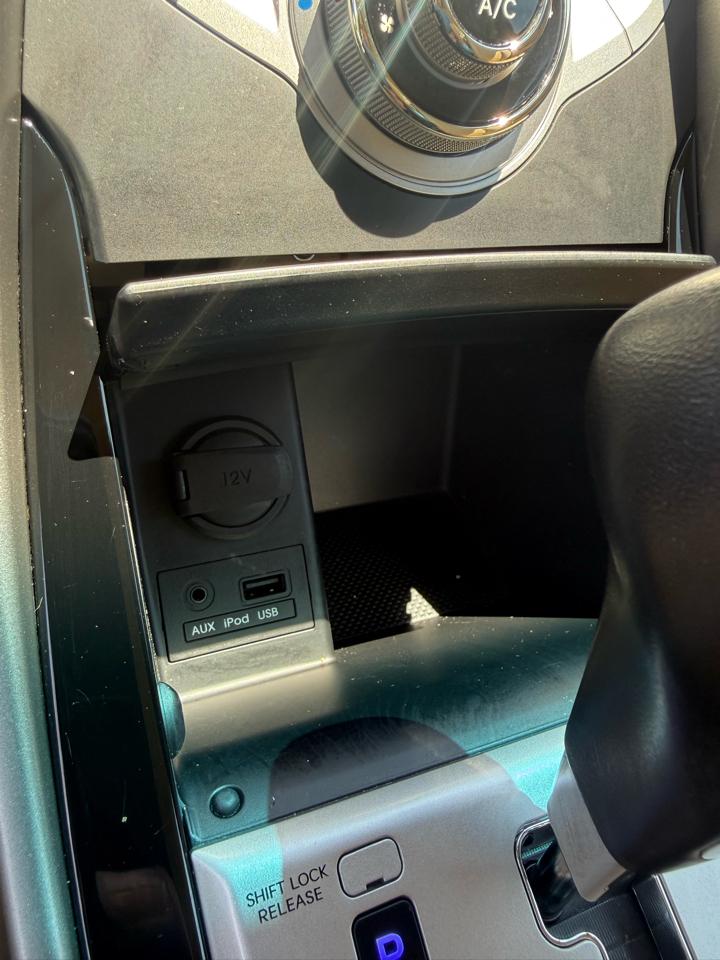 Hyundai Elantra GLS A/T 2011